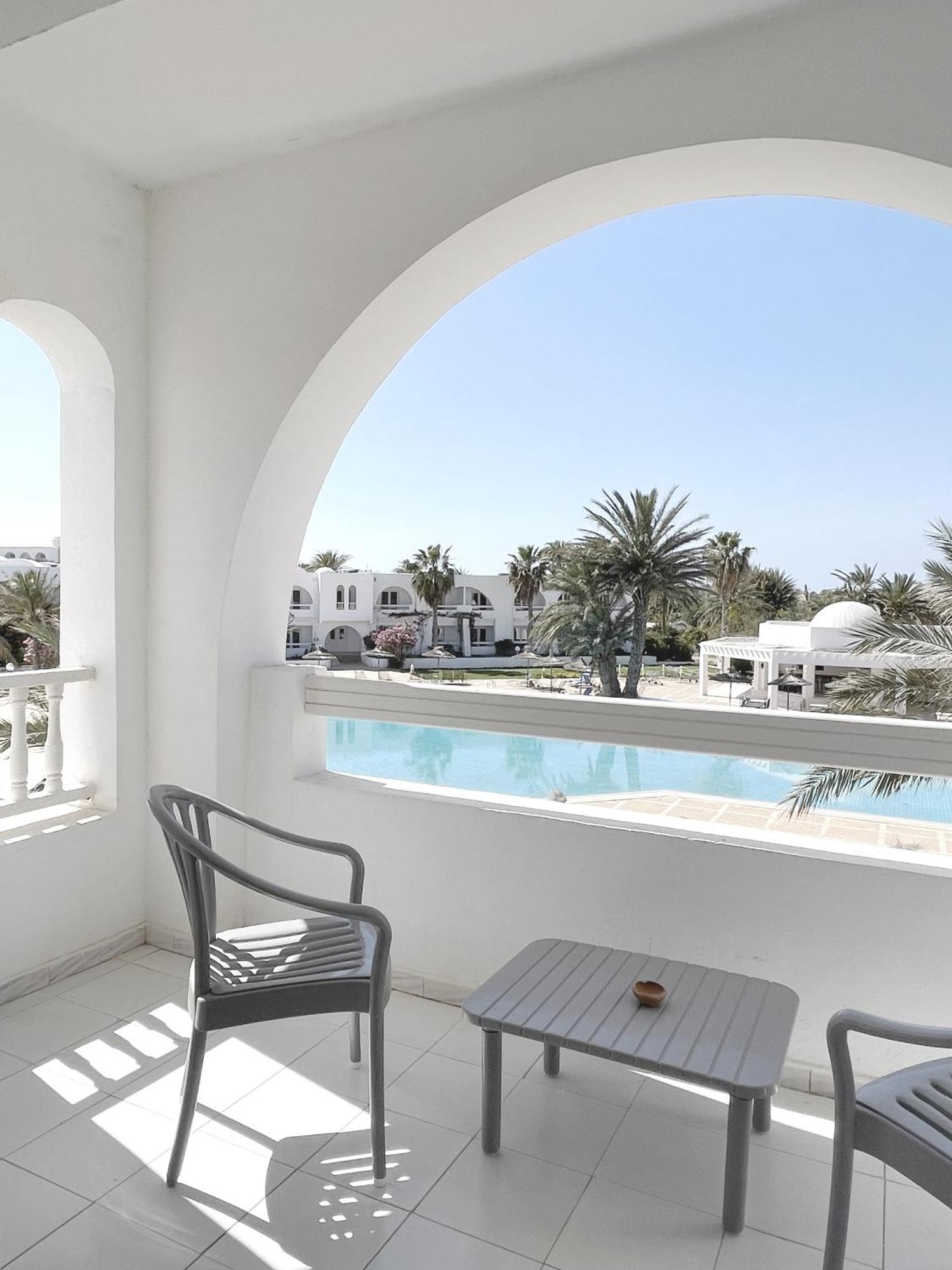 Hotel Bougainvillier Djerba Taguermess Esterno foto